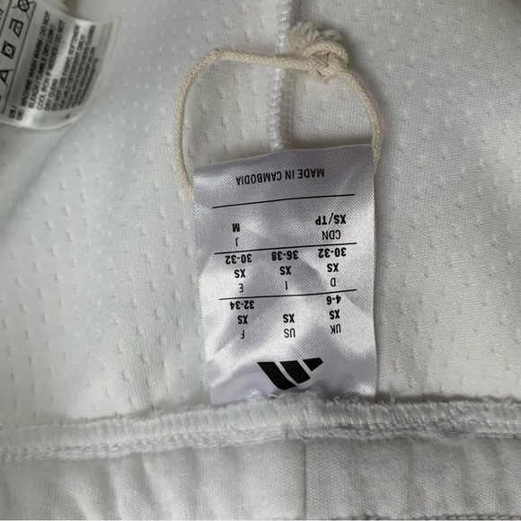 Adidas Z.N.E Sweatpants, gym workout sweats - Picture 7 of 8